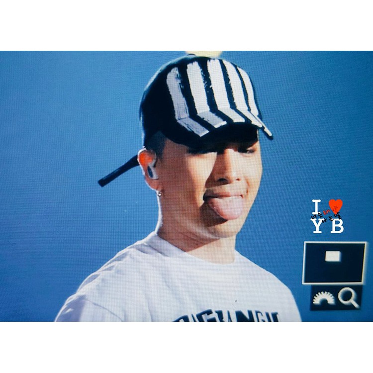 Mũ BIGBANG 10 kỷ niệm 10 năm - Ảnh thật
