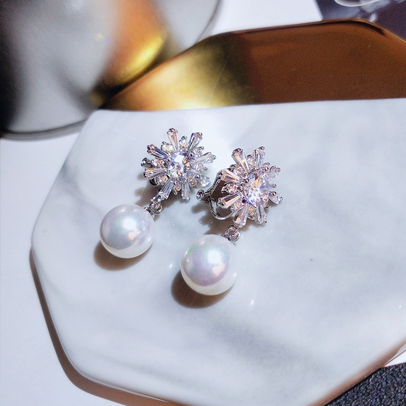 [Jiudoulan] Khuyên Tai Đính Ngọc Trai Nhân Tạo Hình Bông Tuyết Zircon Cho Nữ