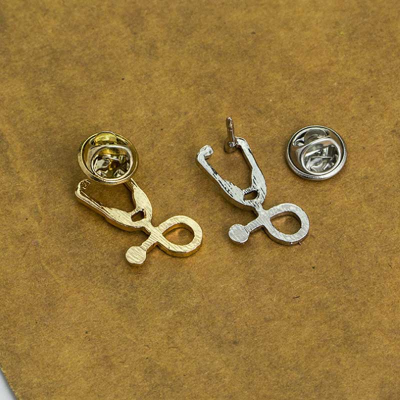 Ghim Cài Áo Hình Ống Nghe Bác Sĩ 6 Kiểu Dáng Cá Tính