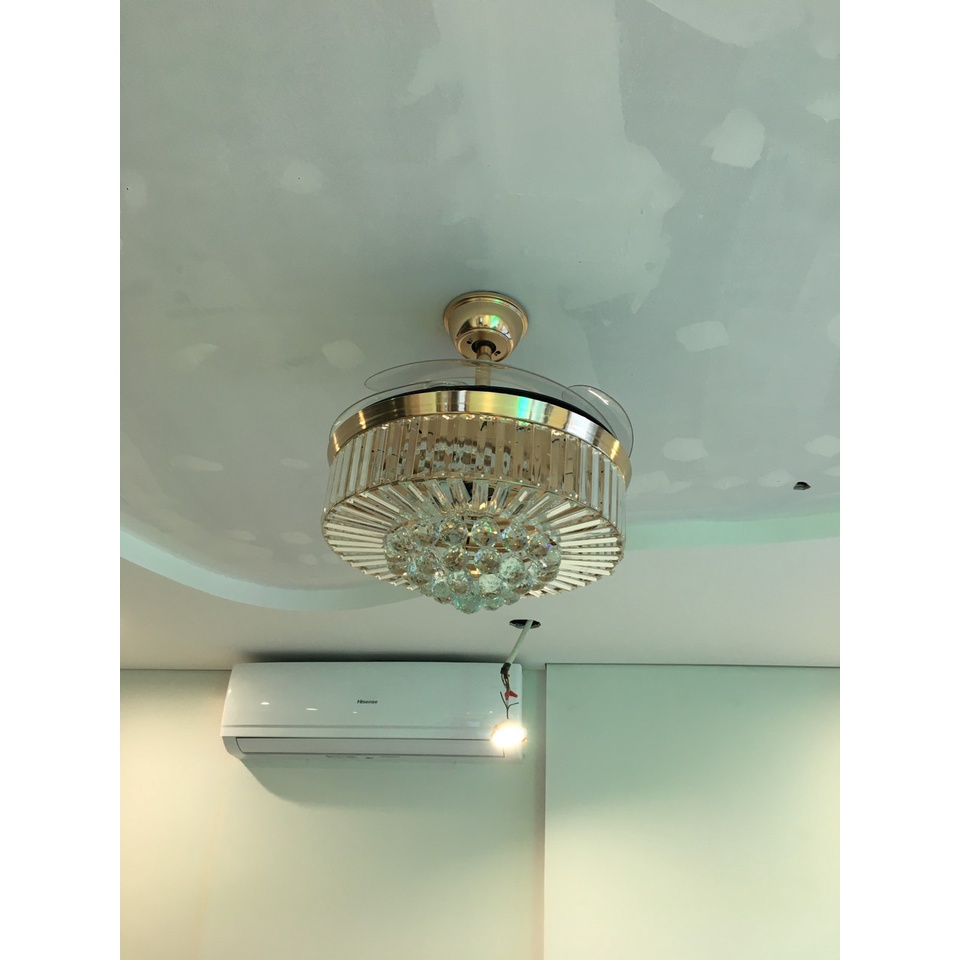 Quạt trần đèn Led, Quạt trần Pha Lê cánh cụp xòe trang trí phòng khách ánh sáng 3 màu remote 6 tốc độ mát,BH 5 năm