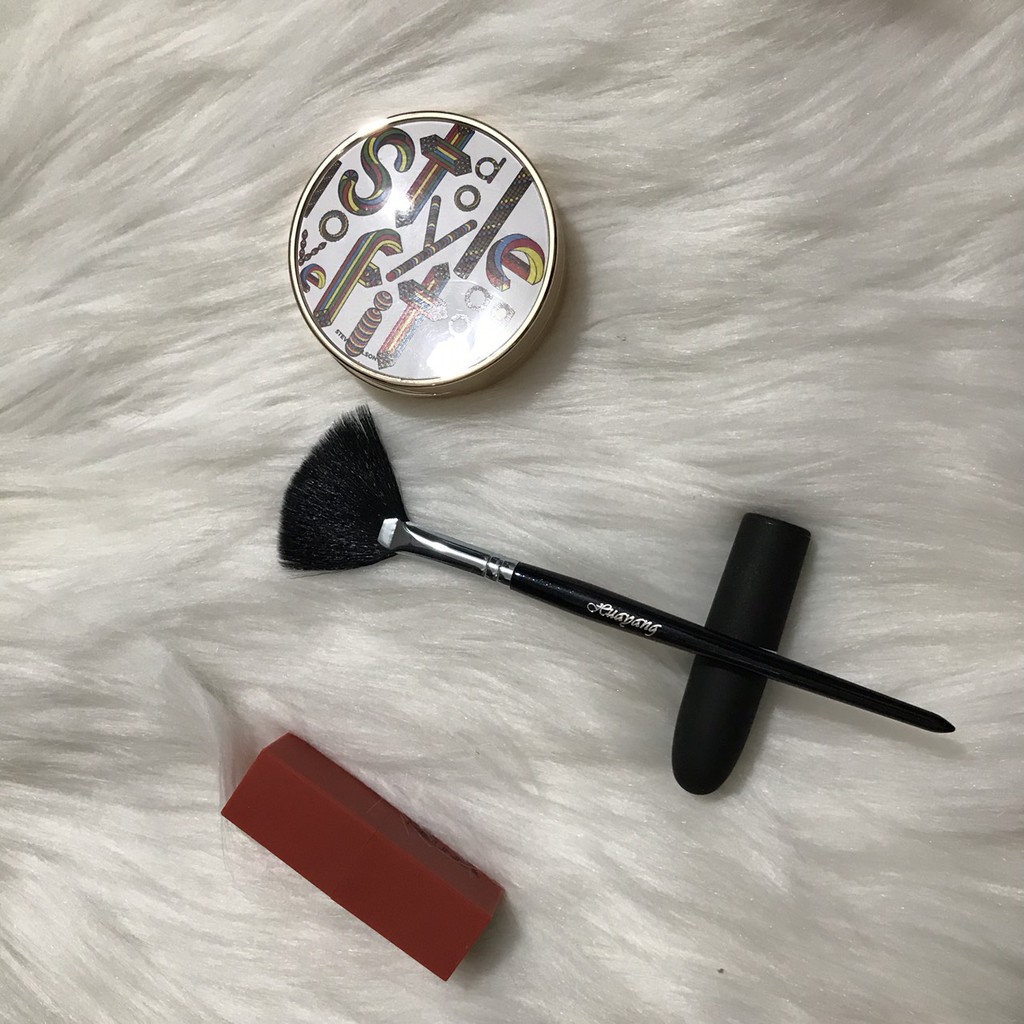 3 Mẫu Cọ Highlight Tiện Dụng Từ Nhiều Thương Hiệu (Nars, Glo Minerals,...)