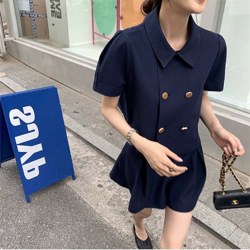 Sét bộ cổ vest tay bồng xinh xắn | BigBuy360 - bigbuy360.vn