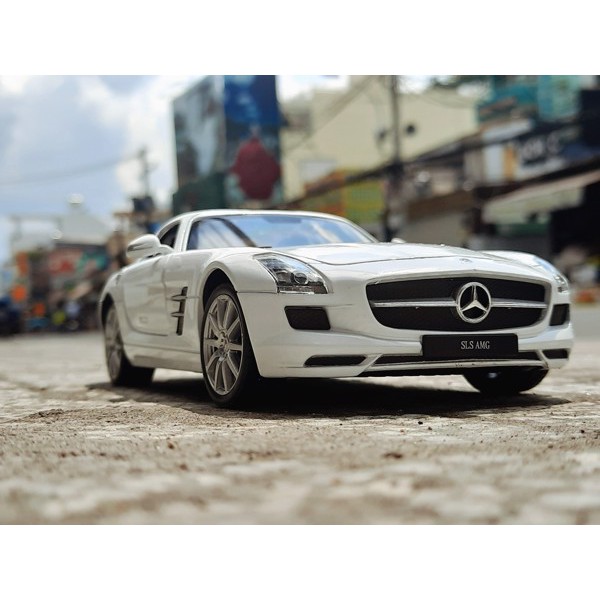 Xe Mô Hình Mercedes-Benz Sls 1:24 Welly-Fx (Trắng)