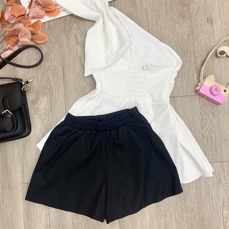 Set lệch vai áo có nhún liam set