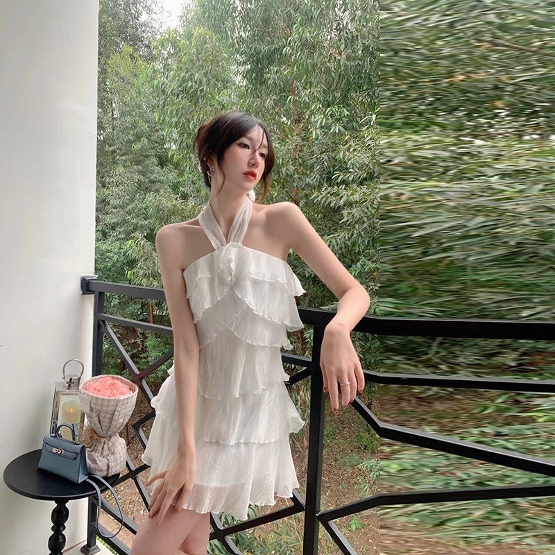 Đầm ngắn IELGY hở lưng không tay diềm xếp nếp phong cách mùa hè cho nữ