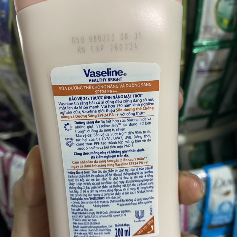 Sữa Dưỡng Thể Vaseline Healthy White Sun+Pollution Protection 200ml