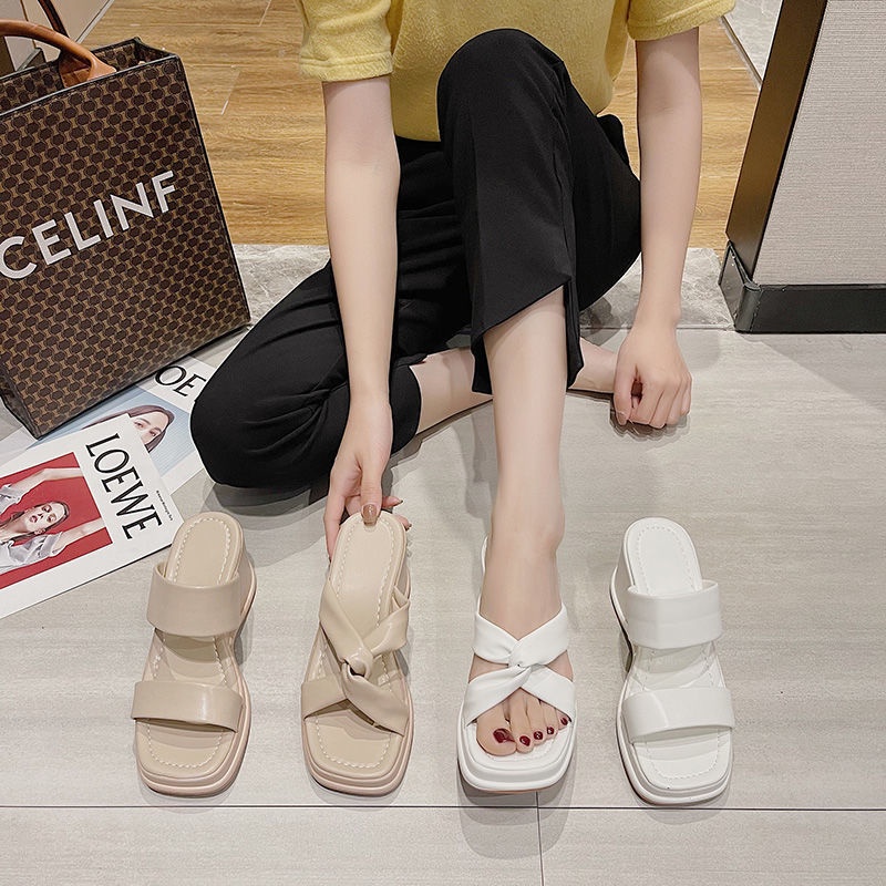 Dép Nữ Đế Dày Tăng Chiều Cao Thời Trang Hàn Quốc