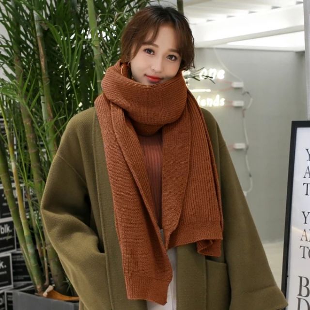 Khăn len nữ