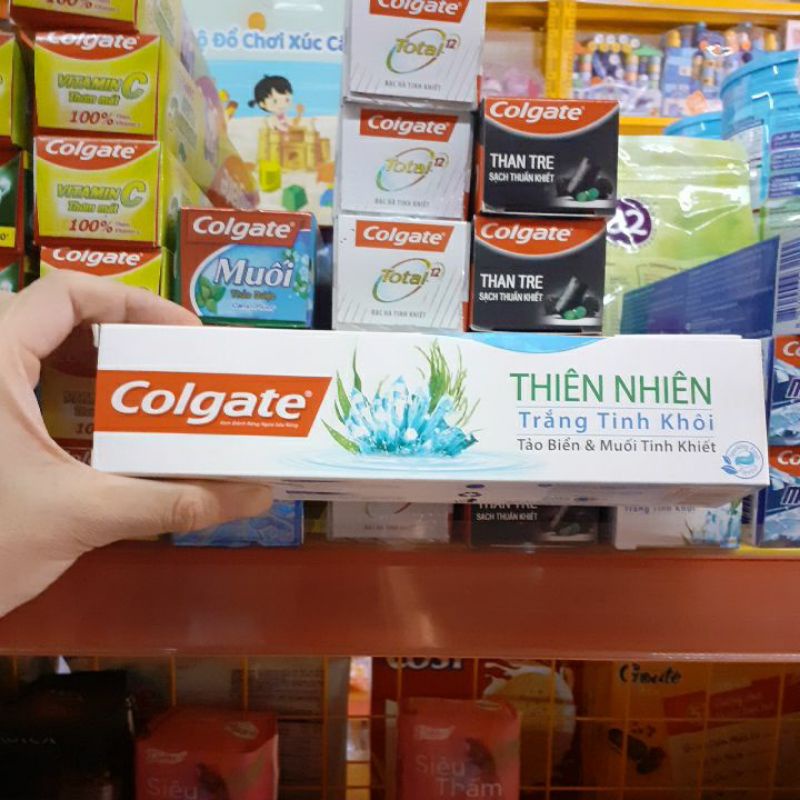 kem đánh răng colgate THIÊN NHIÊN trắng tinh khôi với tảo biển và muối tinh khiết  hộp 180g