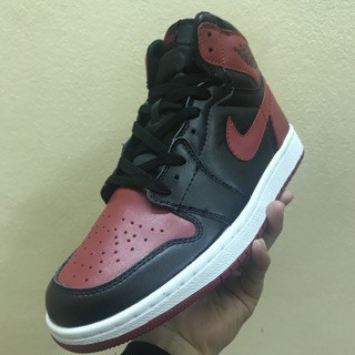 GIÀY THỂ THAO GIẦY SNEAKER  AIR JORDAN 1 RETRO HIGH OG BANNED ĐEN ĐỎ NAM NỮ 2018