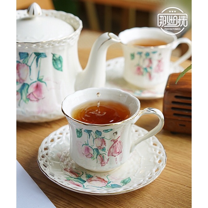 Set trà chiều vintage phong cách Châu âu cổ điển