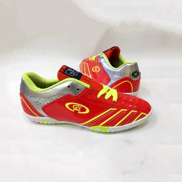 Giày Đá Bóng Sân Nhựa Futsal