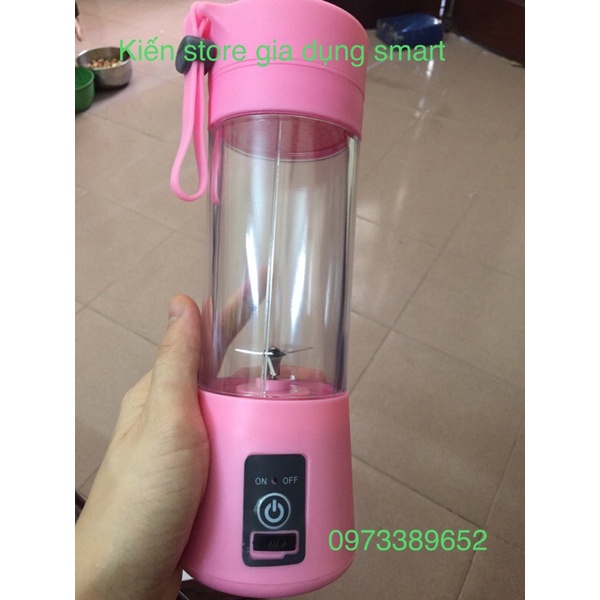 Máy say sinh tố cầm tay mini du lịch 6 lưỡi inox sạc pin Usb bền đẹp, tiện lợi