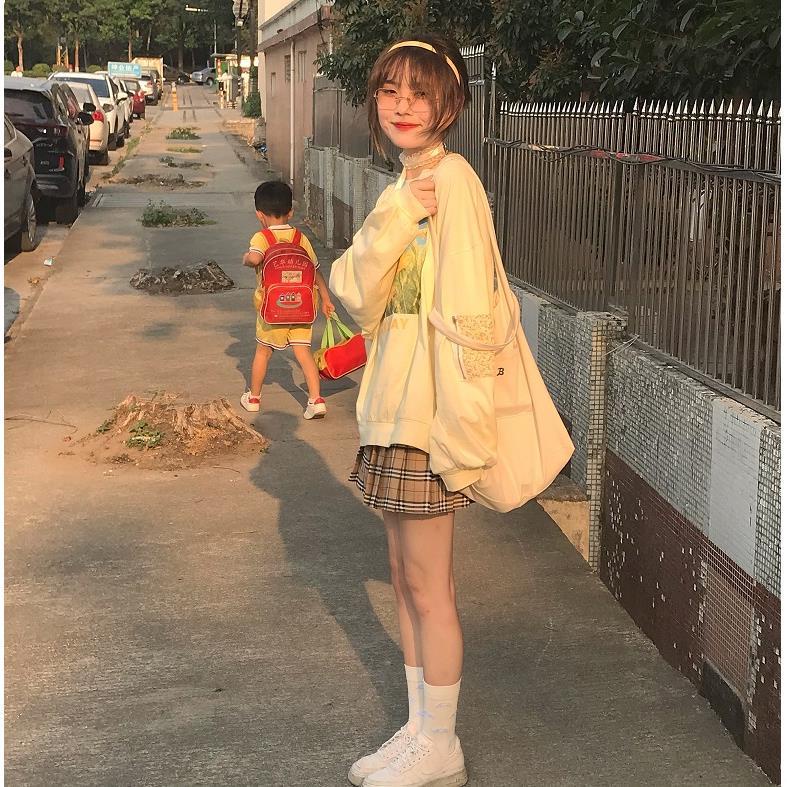 Mới Áo Thun Tay Dài Dáng Rộng In Hình Tranh Sơn Dầu Độc Đáo Hợp Thời Trang