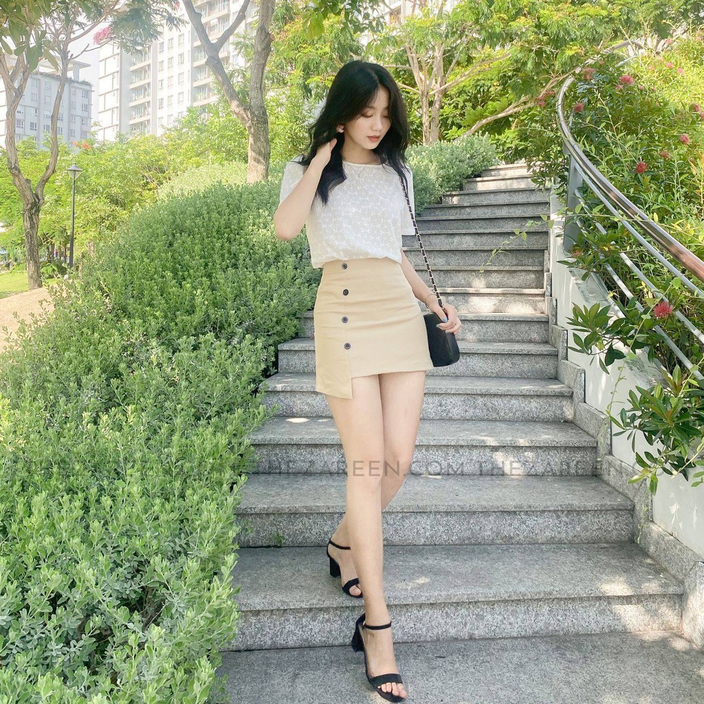 CHÂN VÁY KAKI VẠT CHÉO ĐÍNH NÚT ZAREEN VAA24 NUDE | BigBuy360 - bigbuy360.vn
