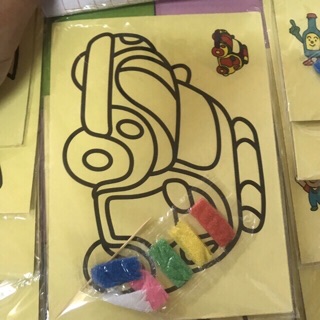 Tô màu tranh cát cho bé