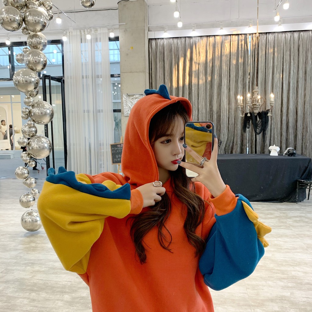 [Mã FAMANU82 giảm 10% đơn 0đ] Áo hoodie khủng long đuôi dài nhóm bạn dễ thương mũ trùm đầu | BigBuy360 - bigbuy360.vn