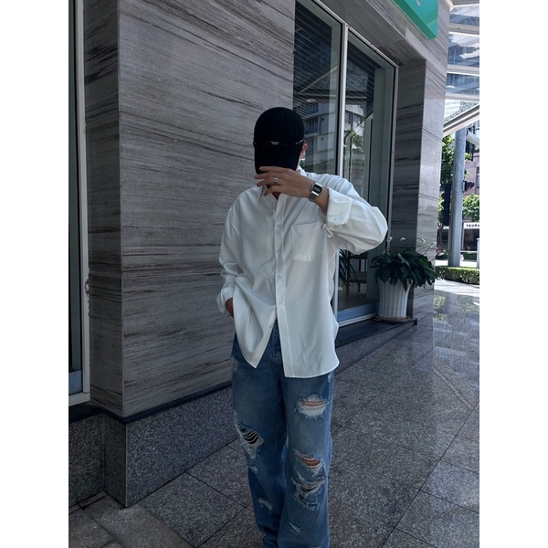 SIAM SOMI TRẮNG ĐEN và VÀNG KEM DÀI TAY ĐƠN GIẢN FORM RỘNG