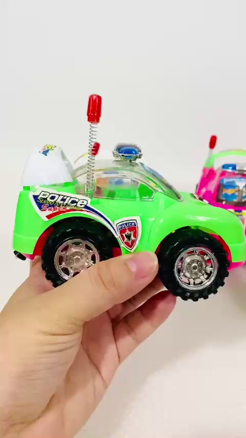 Gợi ý các mẫu ô tô dây cót cho bé: Vui nhộn, an toàn và phát triển