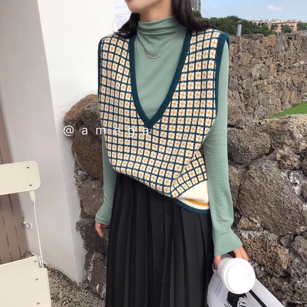 Áo len không tay cổ chữ V form rộng kiểu dáng mới | BigBuy360 - bigbuy360.vn