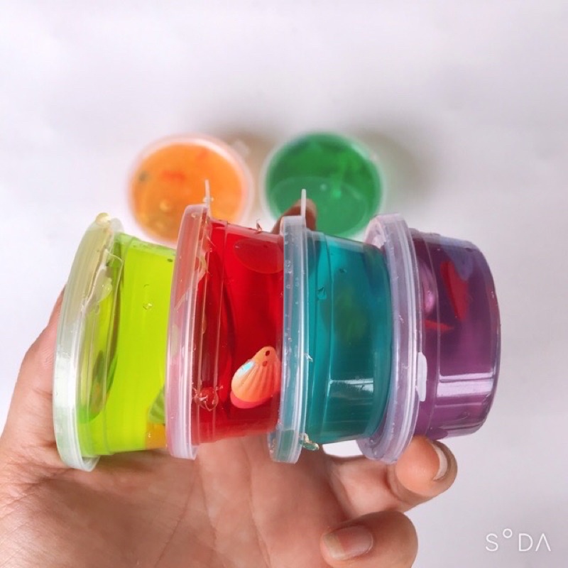 1 hũ slime nhiều màu ( nhân ngẫu nhiên)