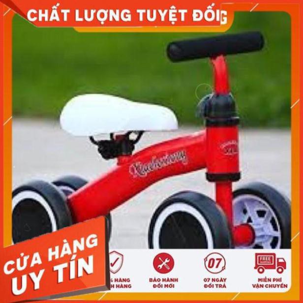 Xe chòi chân  xe thăng bằng 4 bánh tự cân bằng cho bé