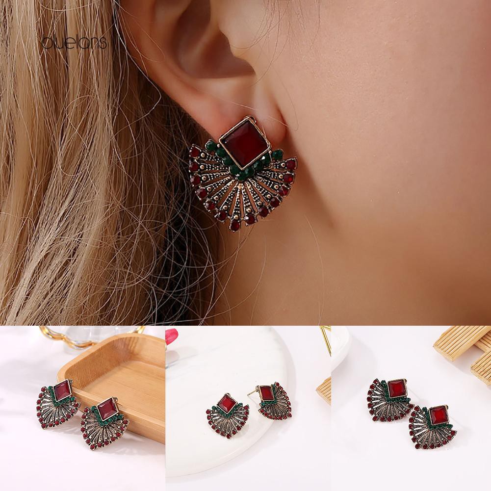 Đôi Bông Tai Hình Quạt Đính Đá Thời Trang Cho Nữ