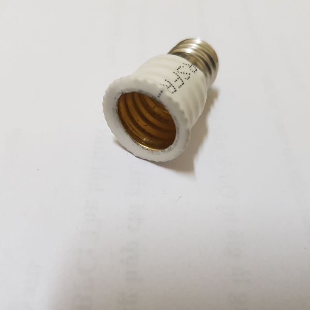 [Giá Rẻ] Đui đèn E12 sang E14