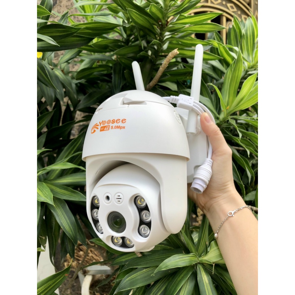 Camera yoosee PTZ ngoài trời 5.0MPX 8 đèn ban đêm có màu