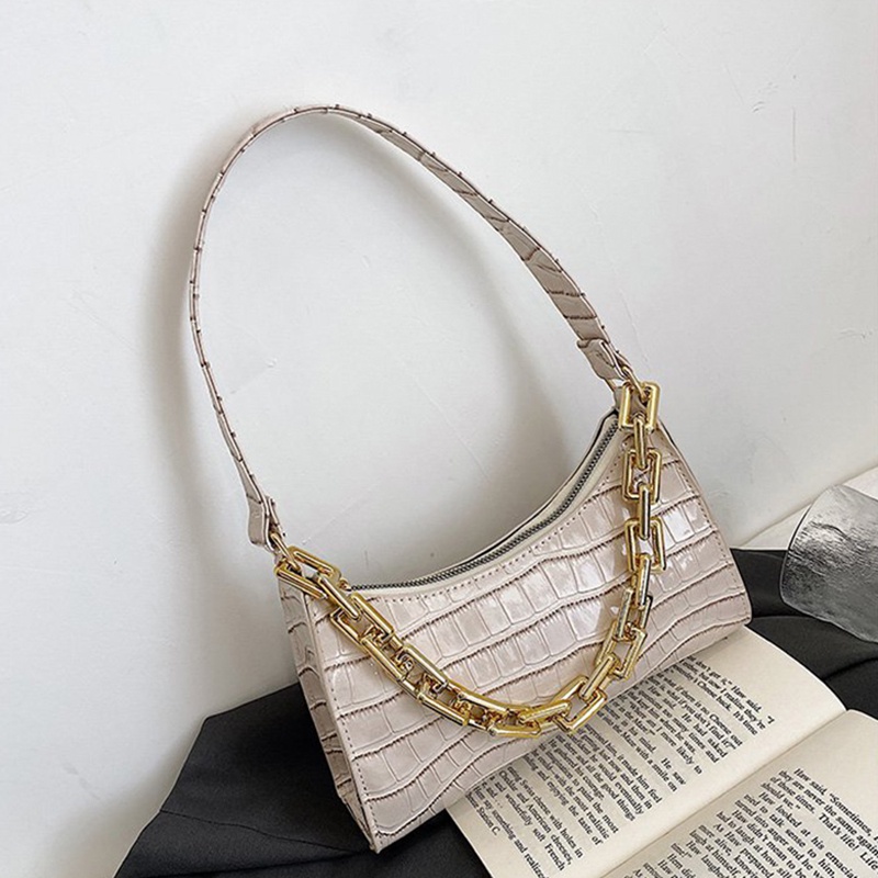 Túi đeo vai kẹp nách IELGY phối chuỗi xích họa tiết đá sỏi phong cách Hàn Quốc