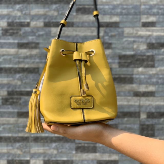 ⛔Túi xách nữ.Túi Guess