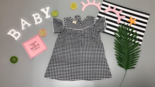 Váy kẻ A tay cộc hở vai