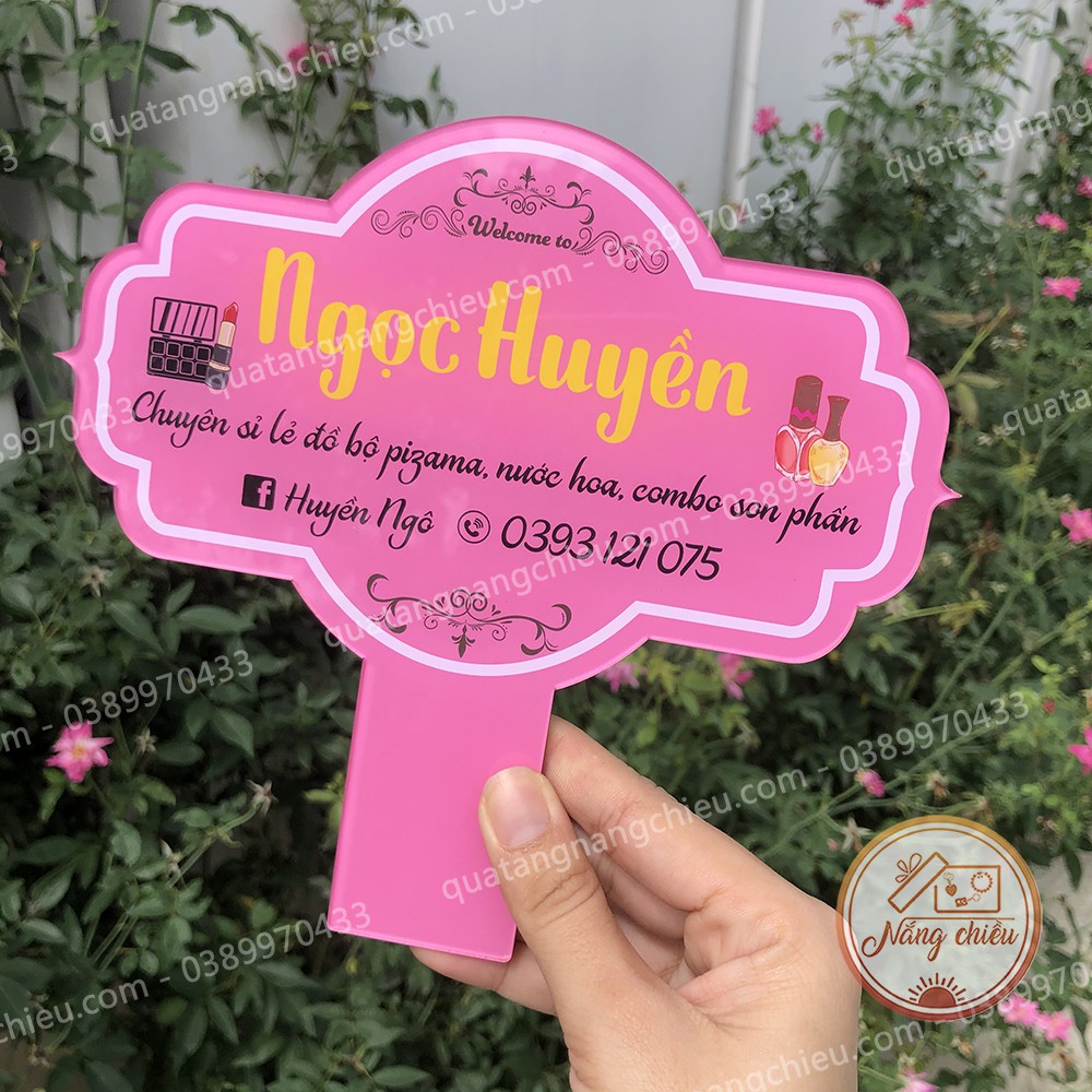 Bảng hiệu shop thời trang , thiết kế nhanh chóng, tiện dụng và hữu ích dùng để chụp ảnh sản phẩm và trang trí shop