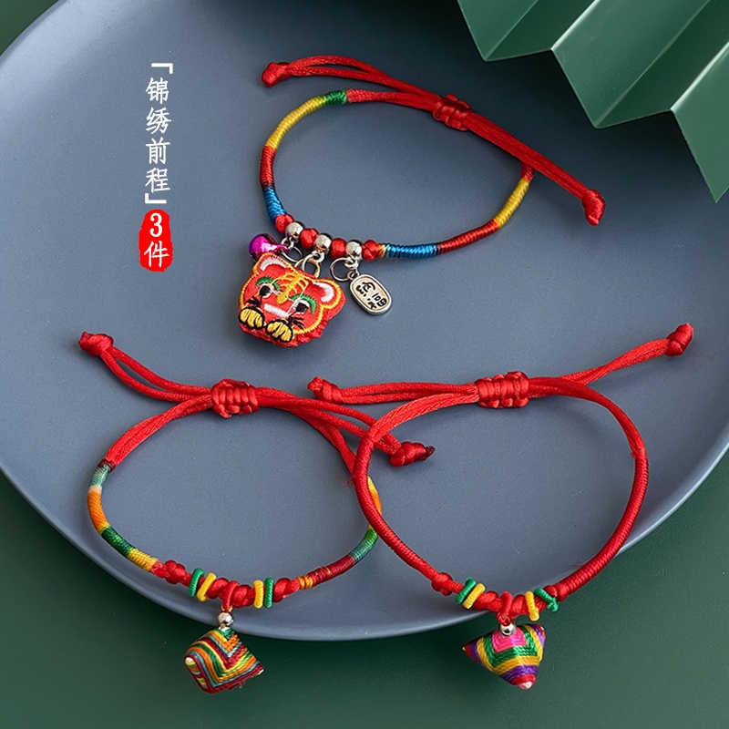 Vòng Tay Dây Bện Nhiều Màu Sắc Mới Mẻ Cho Nữ