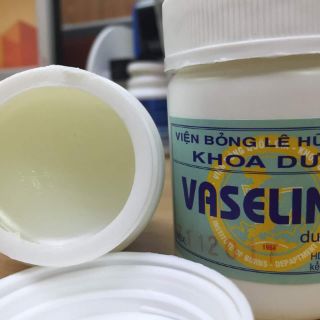 Vaseline kem bôi lẻ viện bỏng