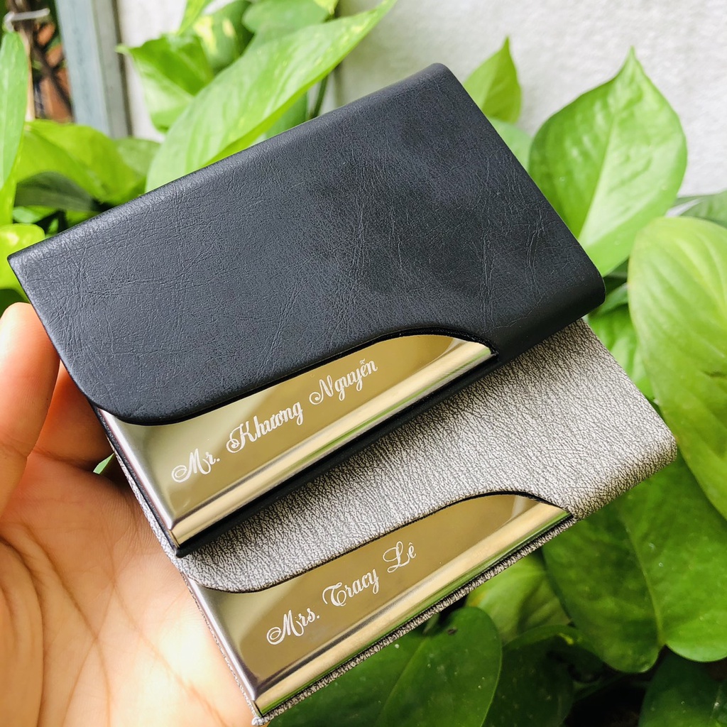 Mẫu Ví Đựng Danh Thiếp Khắc Tên Và Logo Theo Yêu Cầu Của Khách.