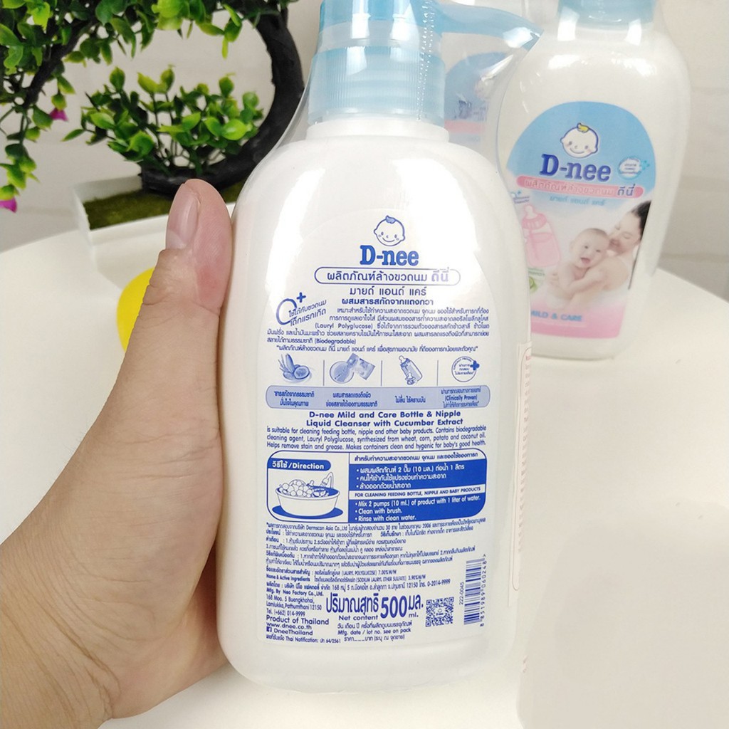 Nước rửa bình sữa và rau củ quả Dnee dạng chai 500ml - Thái Lan