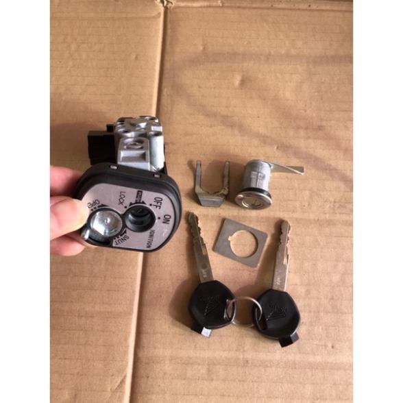Ổ khoá điện xe cúp 81 mới và wa 110 50cc, wa 110 honda,wa RSX110 fi