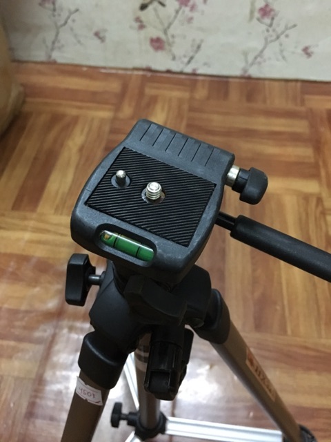 Chân máy ảnh tripod Nhật Bãi 001