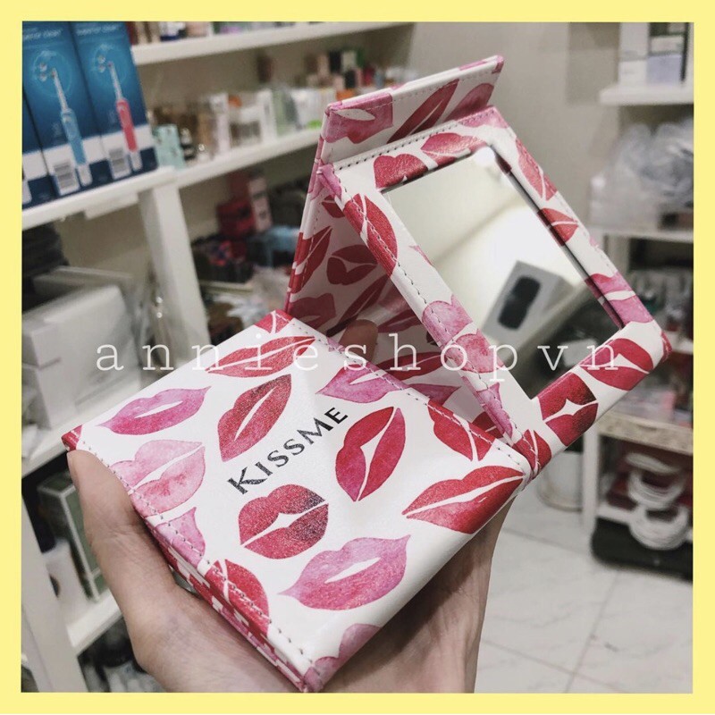 Gương Kiss Me