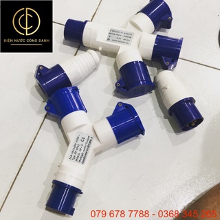 Ổ cắm công nghiệp