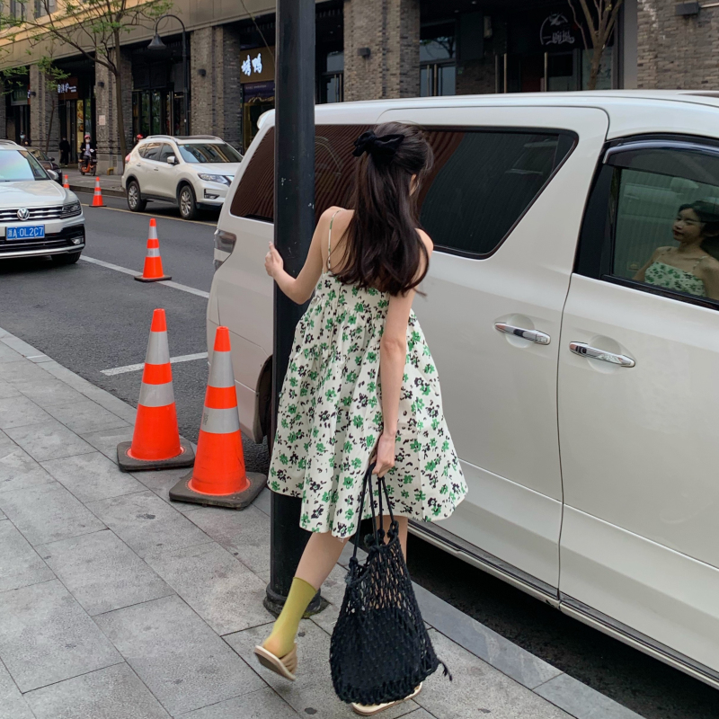 Đầm hai dây dáng chữ A họa tiết hoa xinh xắn thời trang cho nữ | BigBuy360 - bigbuy360.vn