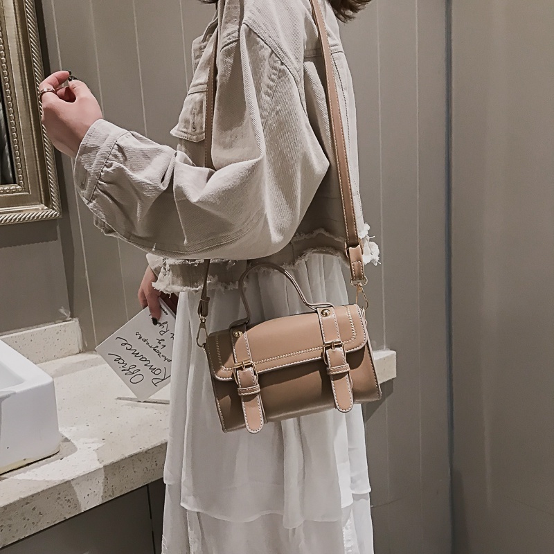 Túi Đeo Chéo Màu Đen Thời Trang Mùa Thu 2022 Dành Cho Nữ