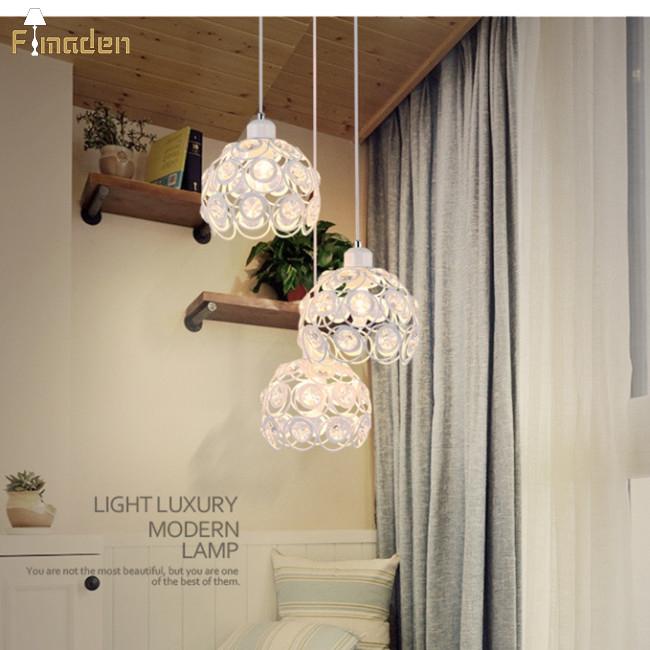 Đèn pha lê treo trần phong cách hiện đại