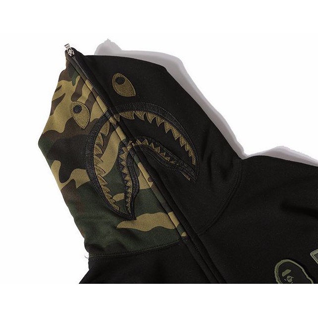 New Bape Undefeated Shark Camouflage Hoodie Coat Men Women Sweater Black Color