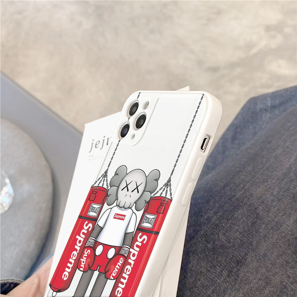 Ốp lưng iphone Kaws đấm bốc bóng cạnh vuông 6/6plus/6s/6splus/7/7plus/8/8plus/x/xr/xs/11/12/13/pro/max/plus/promax | BigBuy360 - bigbuy360.vn