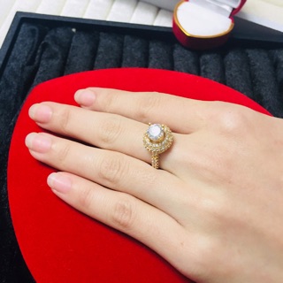 Nhẫn nữ đá tấm quanh mẫu đẹp