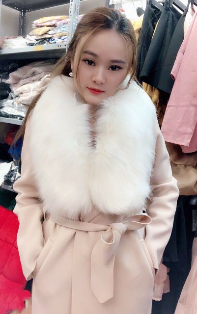 Áo khoác dạ cổ lông Quảng Châu cao cấp màu kem