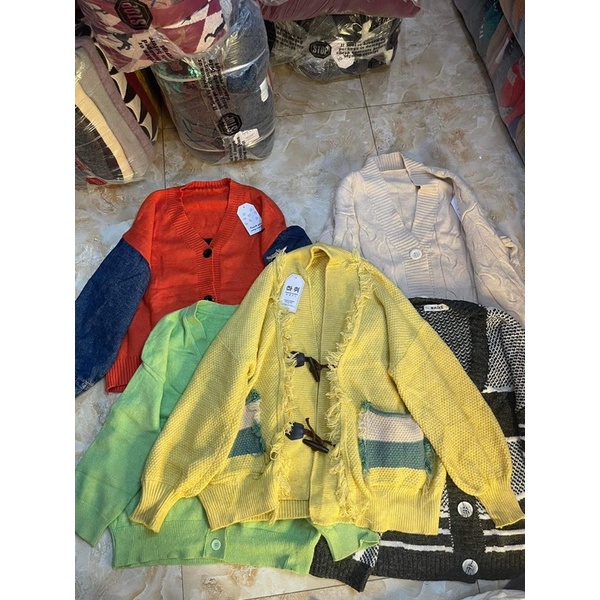 Áo khoác phao chốt live