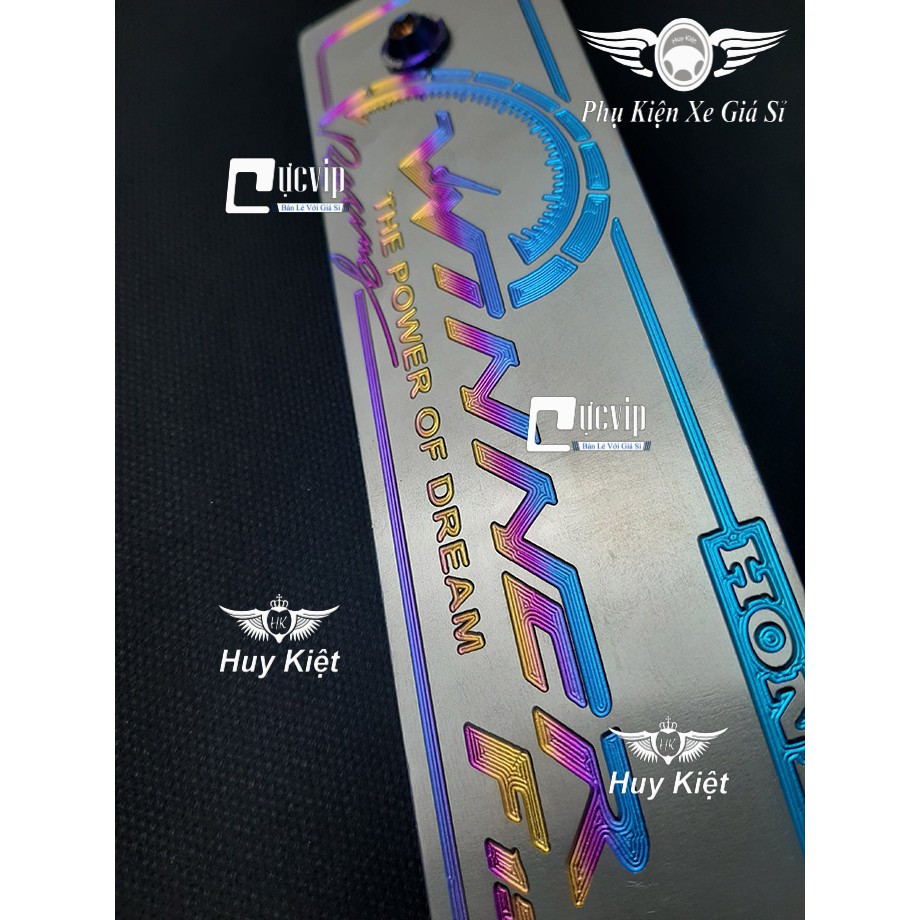 Bảng Tên Winner Titan (Mẫu Titan Điện Phân) Kèm 2 Ốc ProTi MS3632